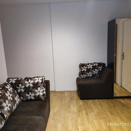 Fabian Central Apartment Bucureşti Exterior foto
